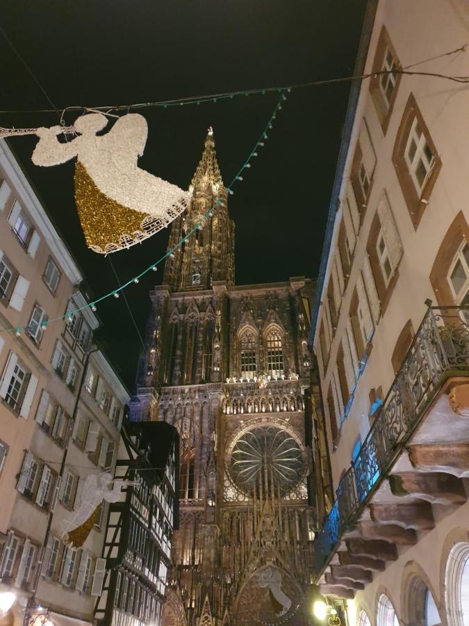 Face A La Cathedrale Lägenhet Strasbourg Exteriör bild