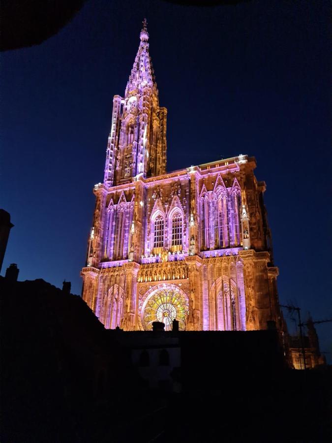 Face A La Cathedrale Lägenhet Strasbourg Exteriör bild